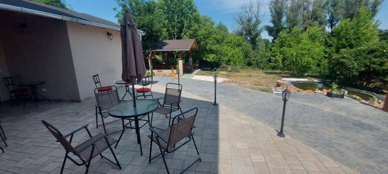 Villa Verteskacsa Vertesacsa Ngoại thất bức ảnh