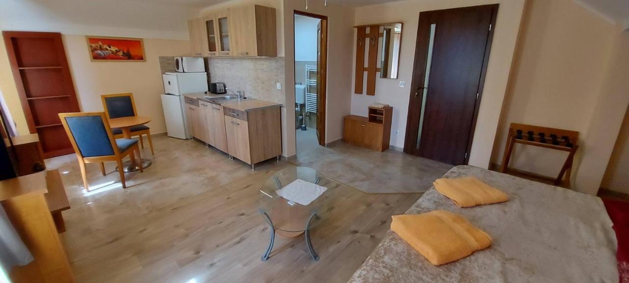 Villa Verteskacsa Vertesacsa Ngoại thất bức ảnh