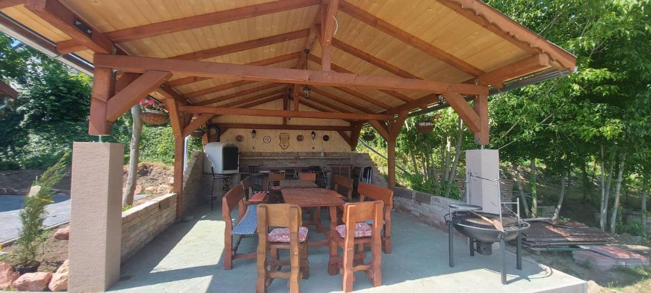 Villa Verteskacsa Vertesacsa Ngoại thất bức ảnh